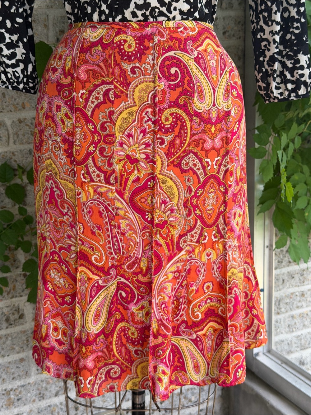 Talbots 4 Petites Orange Silk Paisley Skirt,  Ruffled Flared Knee-Length Skirt